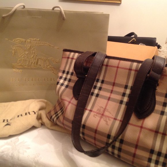 Burberry Hand Bag - Picture 1 of 1